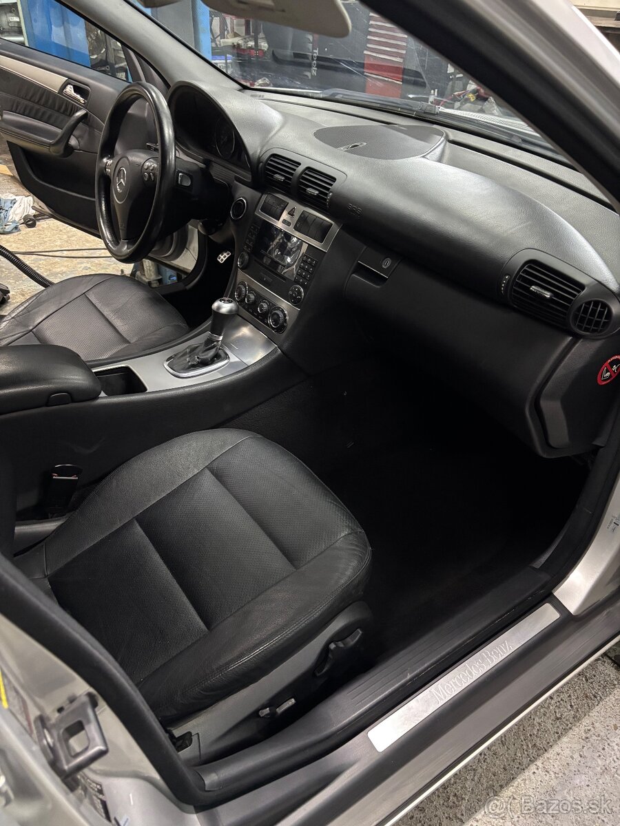 Mercedes-Benz C320cdi 165kw 2006 7/AT - 9