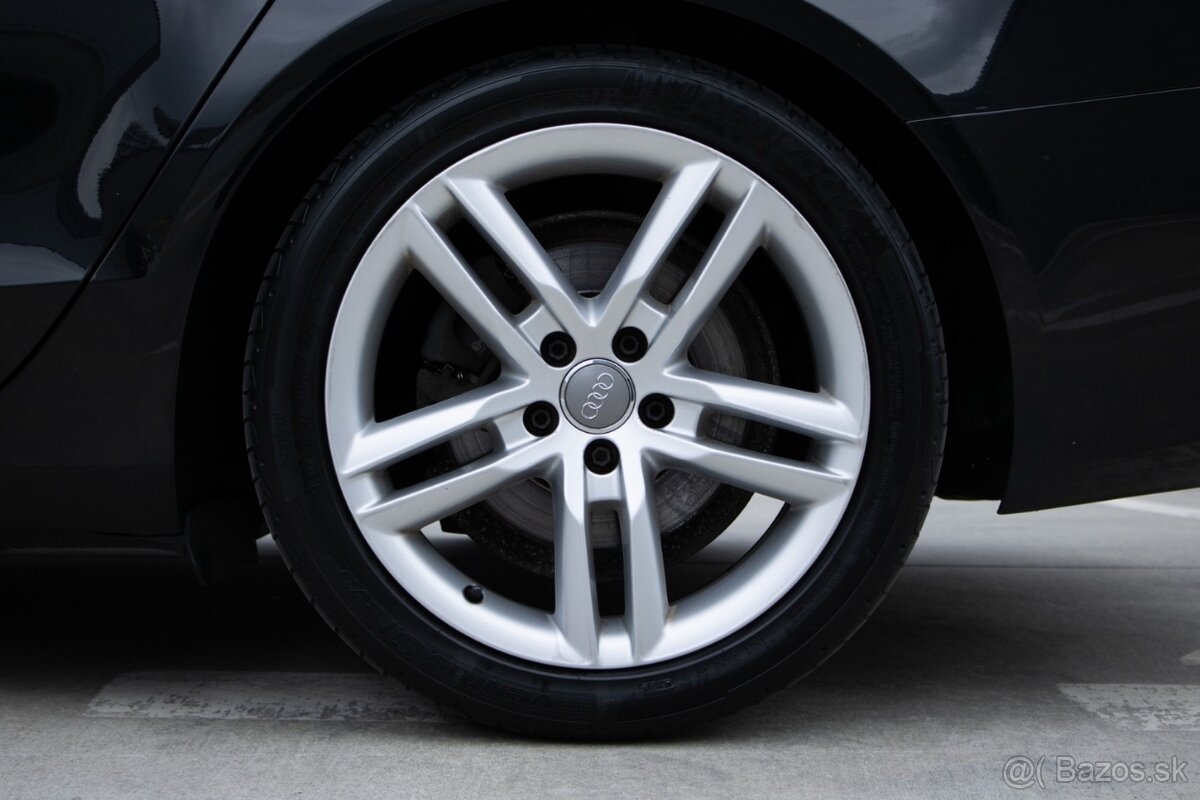 Audi A4 Avant 2.0 TDI Quattro - 9