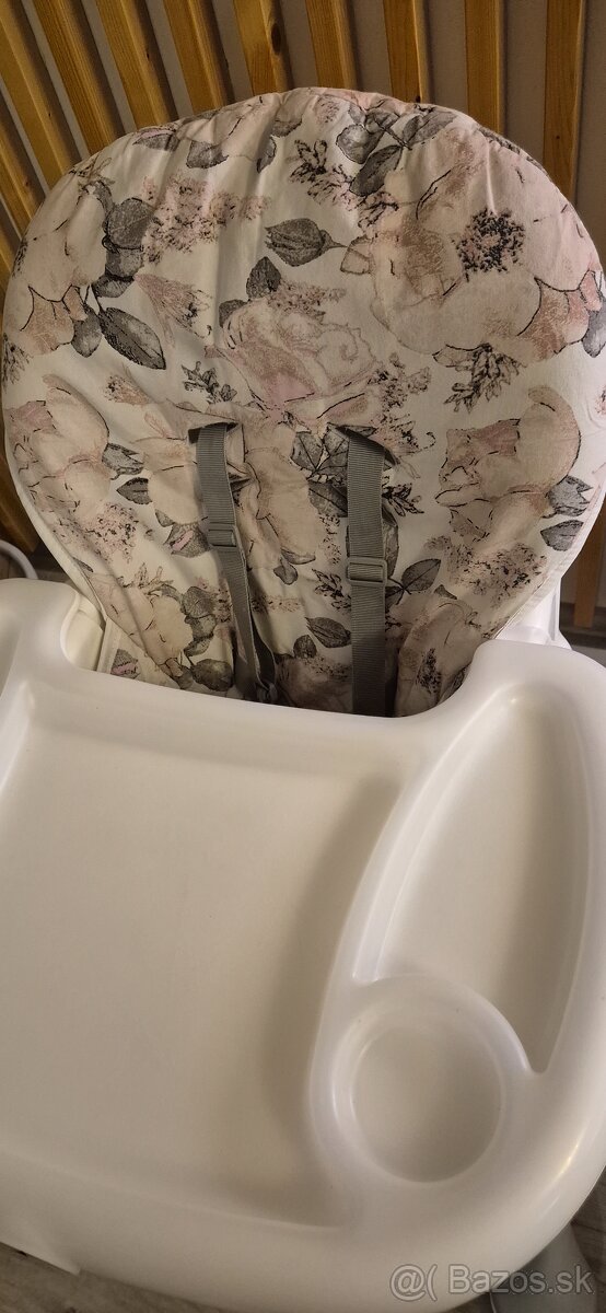 Jedálenská stolička - 9