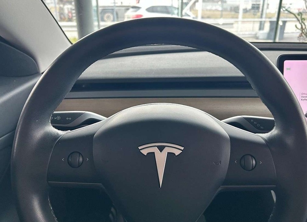 Tesla model 3,SR+,12/2020,DPH - 9