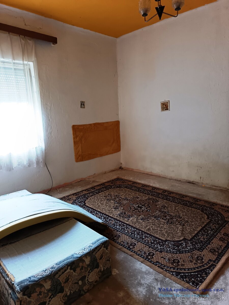 Predám veľký 3- izbový rodinný dom v Rimavskej Seči. - 9