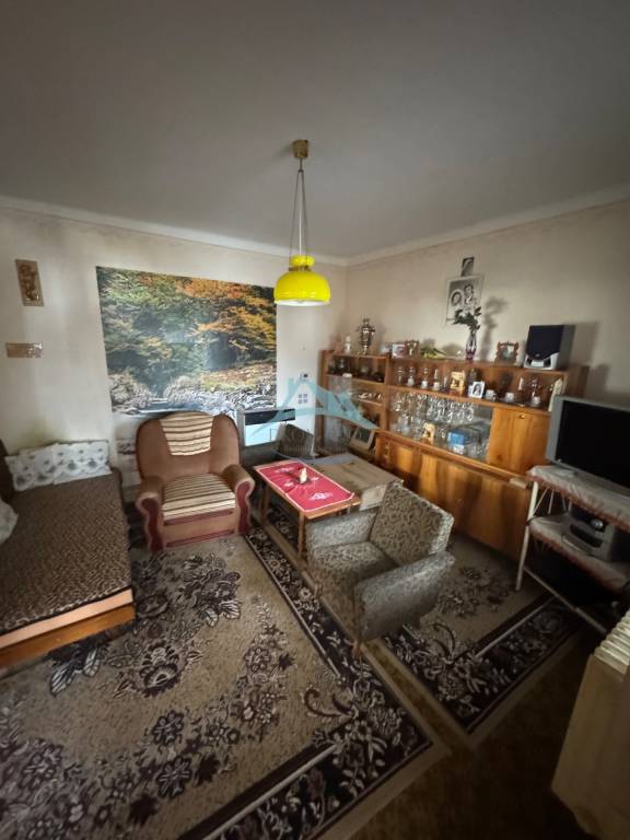 Rodinný dom na predaj - 9