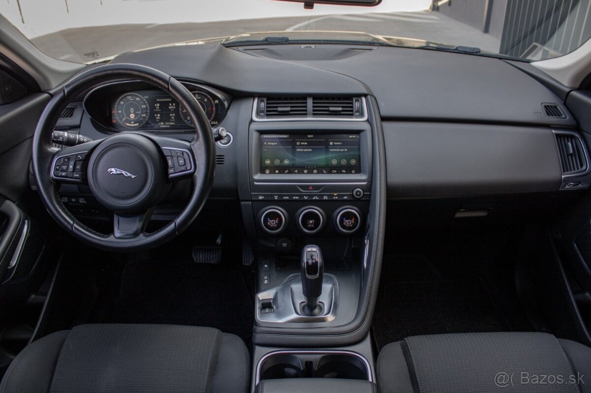 JAGUÁR E-Pace 2.0 I4 Standard AWD A/T - 9