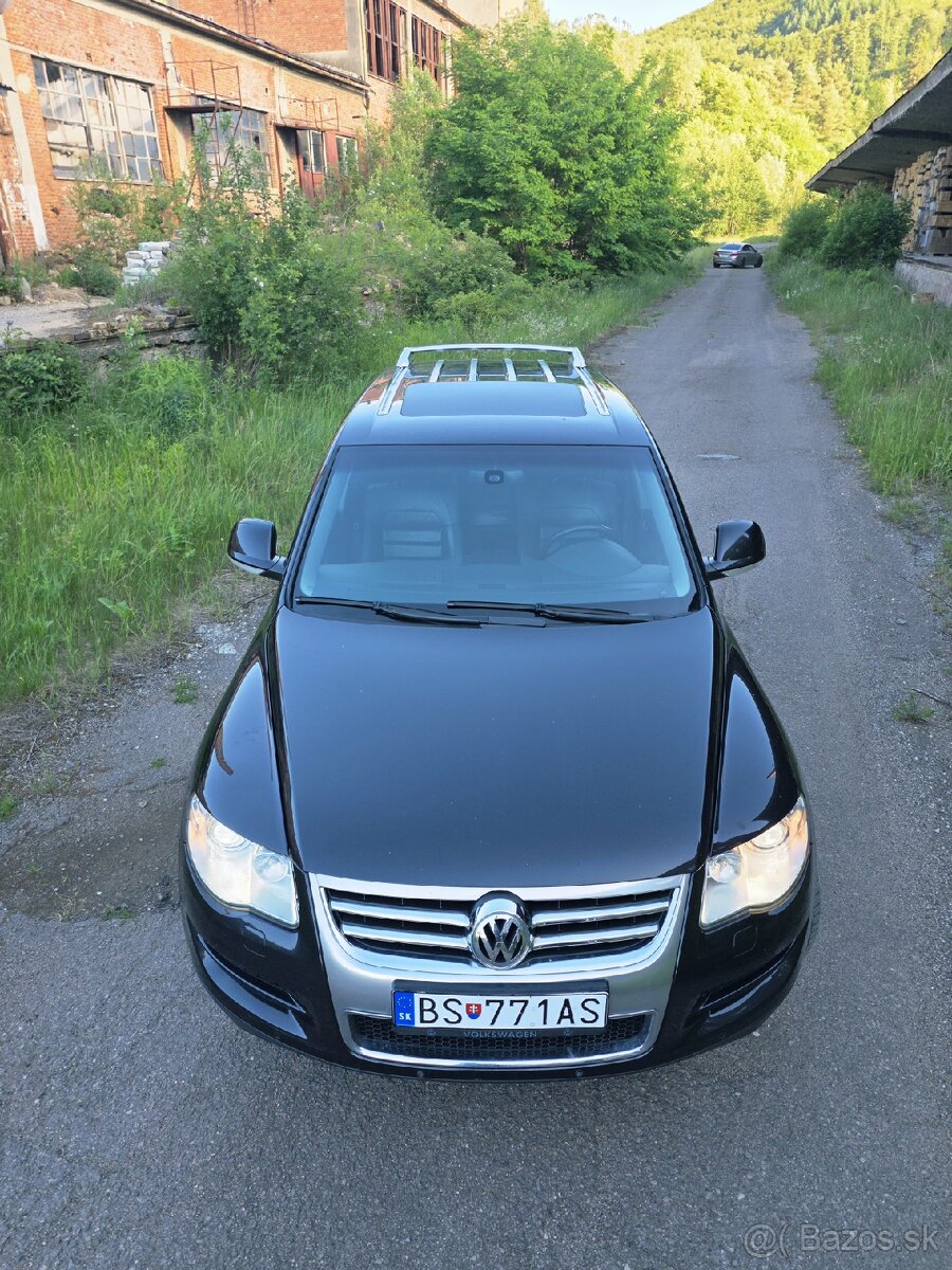 Volkswagen Touareg 3.0TDi - 9