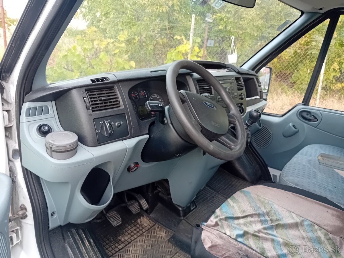 Ford Transit 2,4 Tdci Odťahovka - 9