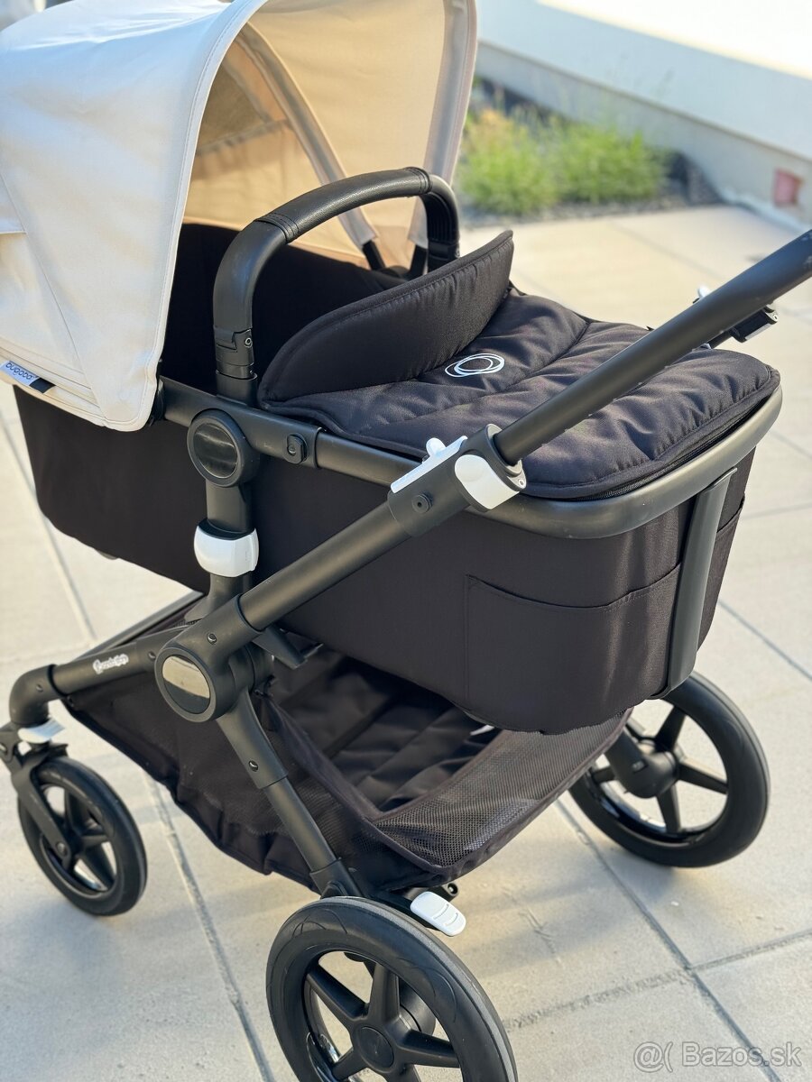 Bugaboo Fox 2 vanička + športová časť - 9