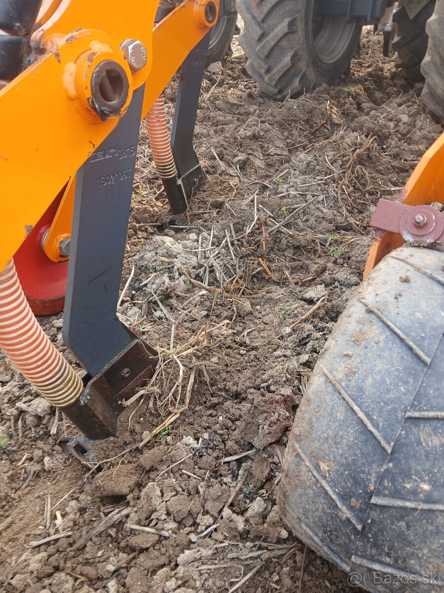 Mzuri ProTill 4T secí stroj- (pásové zpracování půdy) - 9