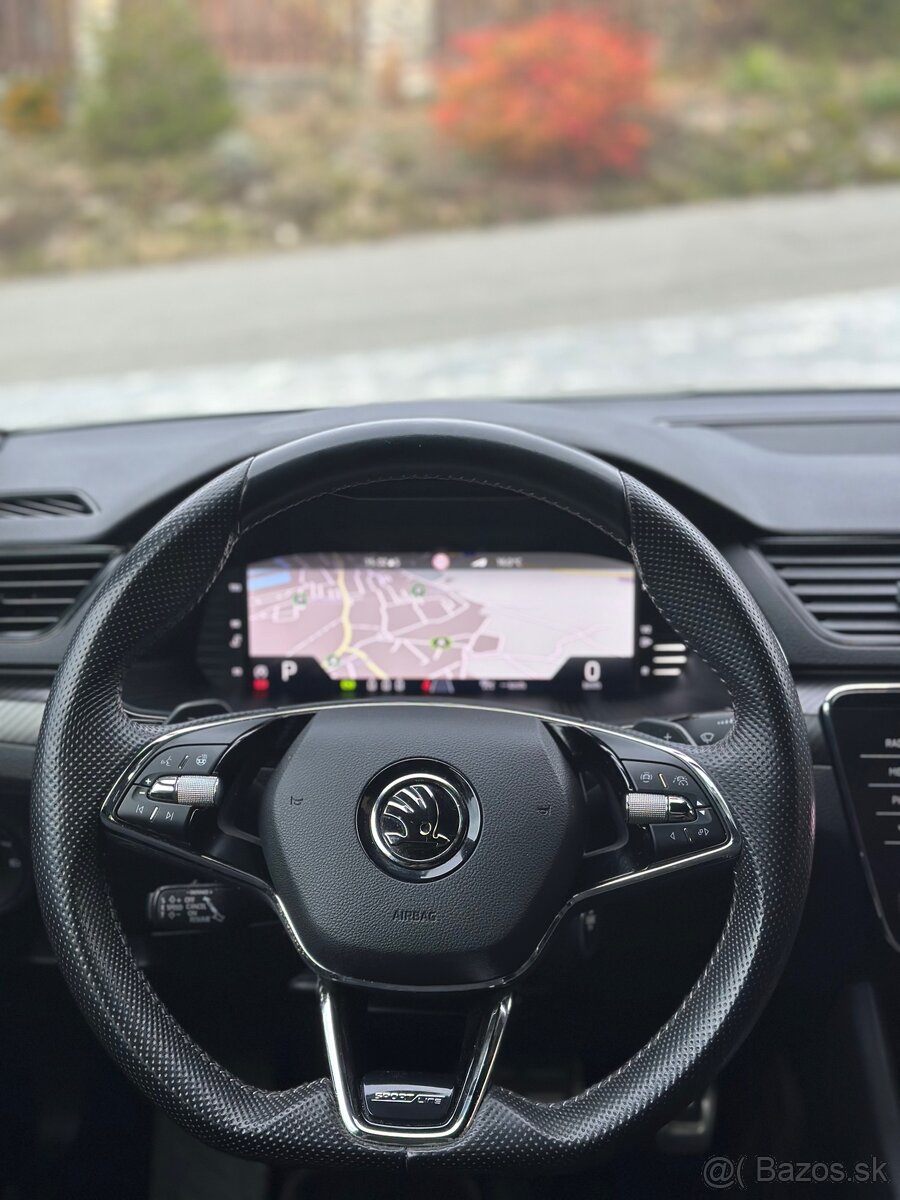 ŠKODA SUPERB SPORTLINE - 9