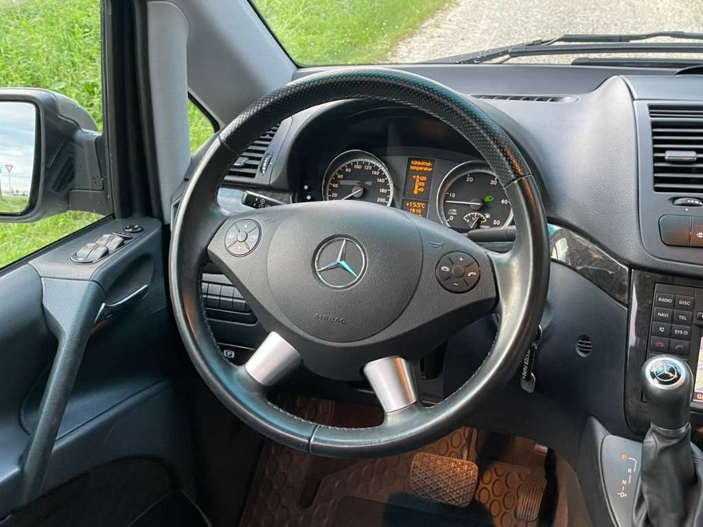 Predám Mercedes Benz Viano 3,0 V6 w639 facelift - 9