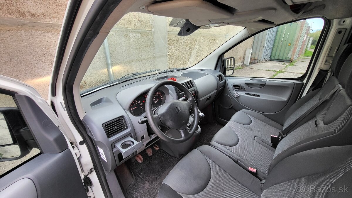 Peugeot Expert - 9