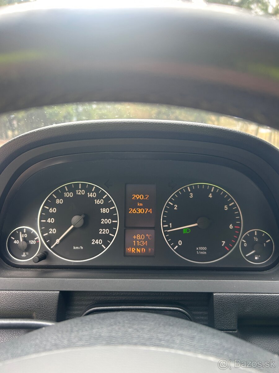 MERCEDES A200 100kw w169 - 9