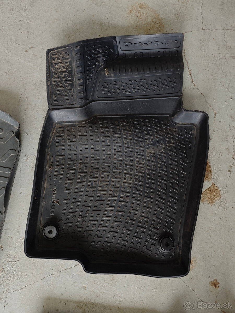 Vaničky na Volkswagen Passat B7 (variant) 2011-2014 - 9