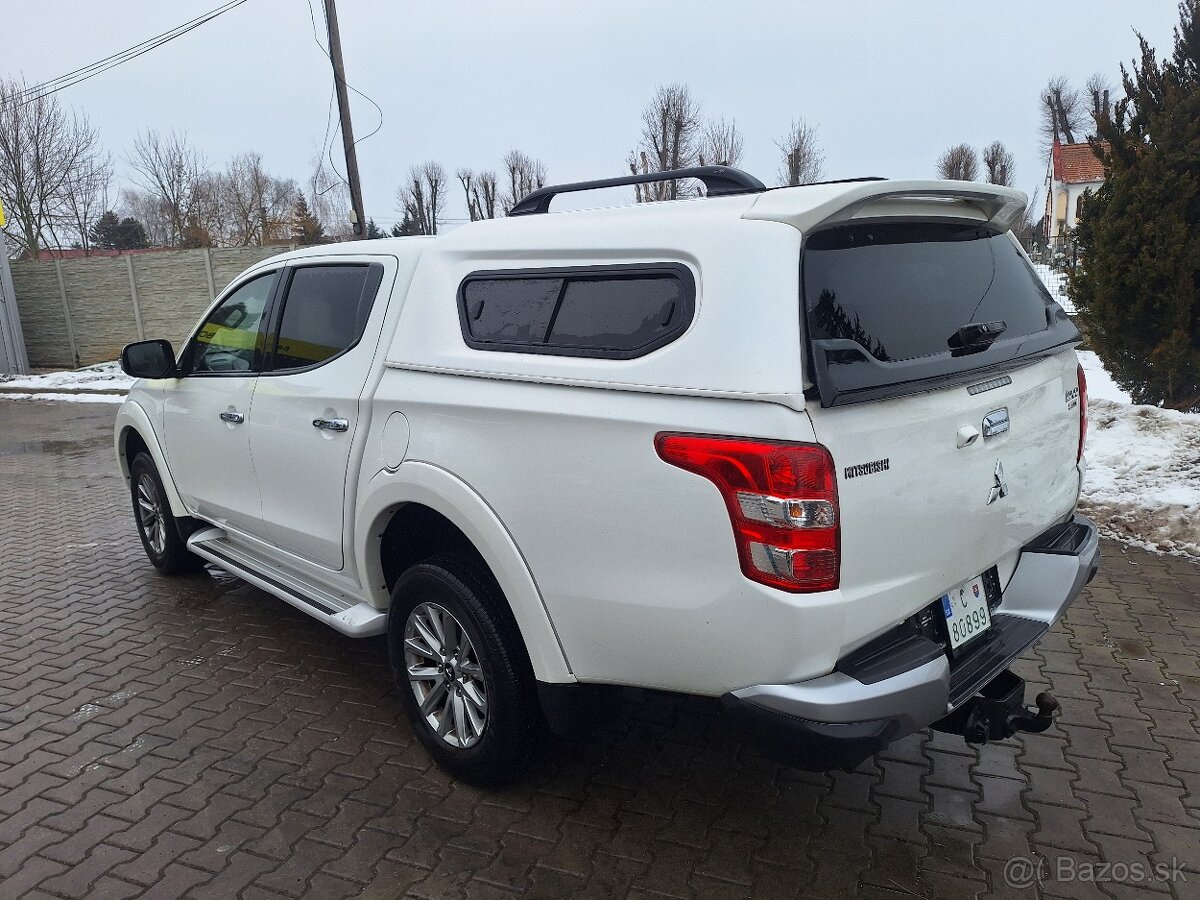 MITSUBISHI L200 4X4 AUTOMAT - 9