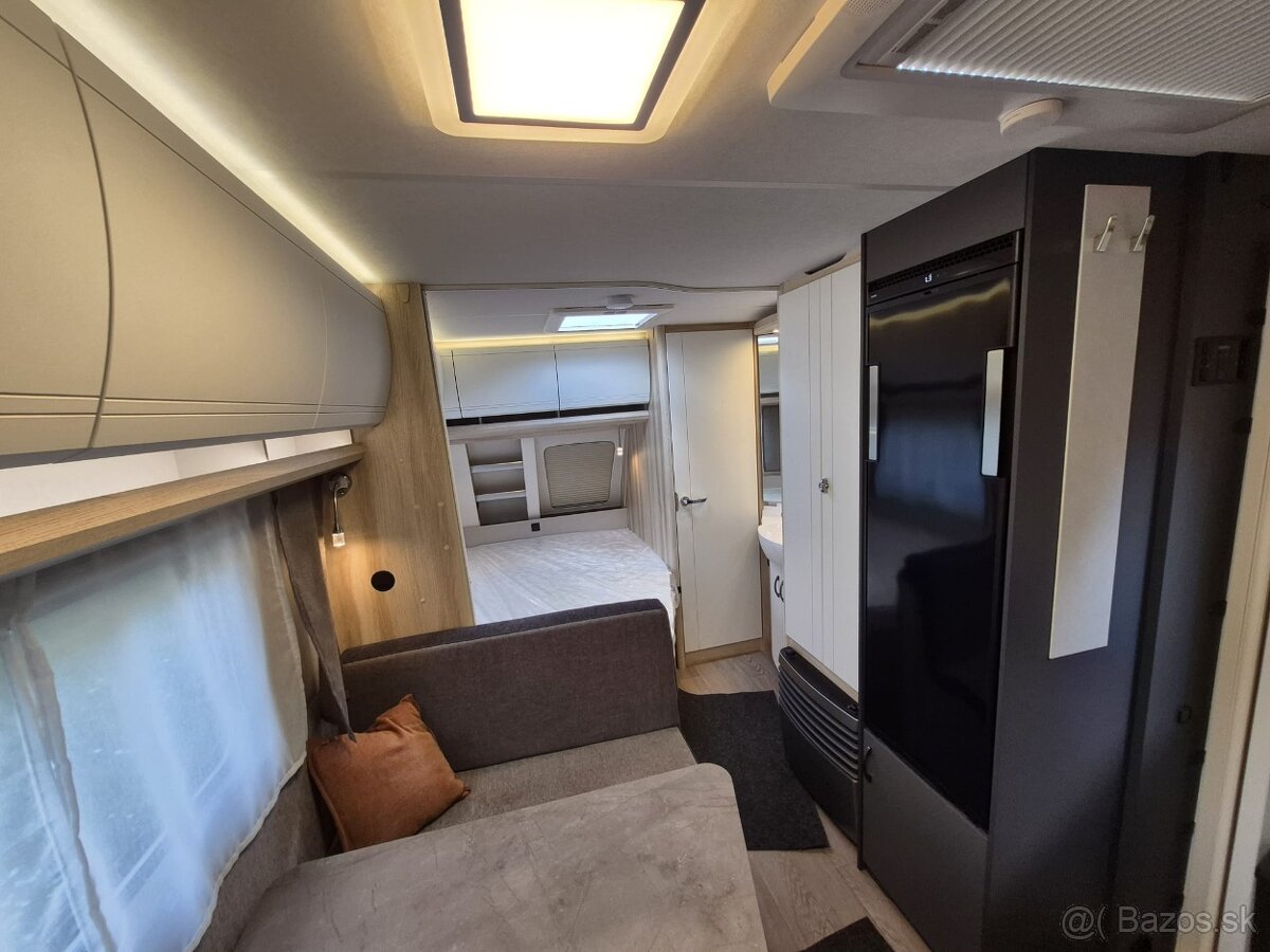 Nový karavan Hobby De Luxe 400 SFe,model 2027 - 9