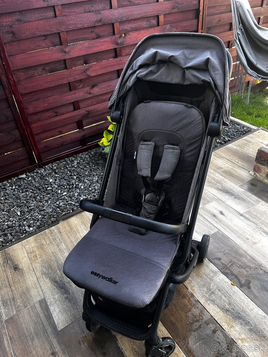 Easywalker miley2 - 9