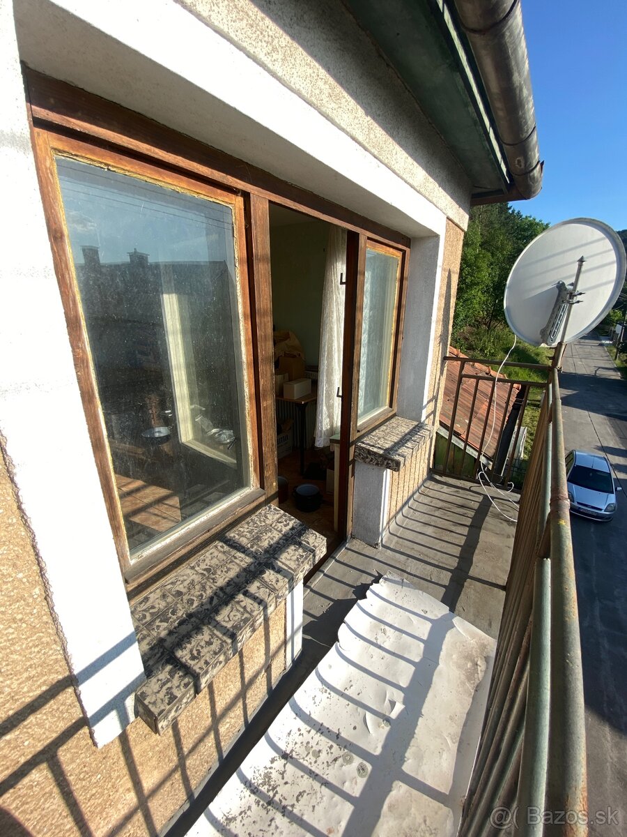 NOVÁ CENA: Rodinný dom pod lesom v Nitrici - 9