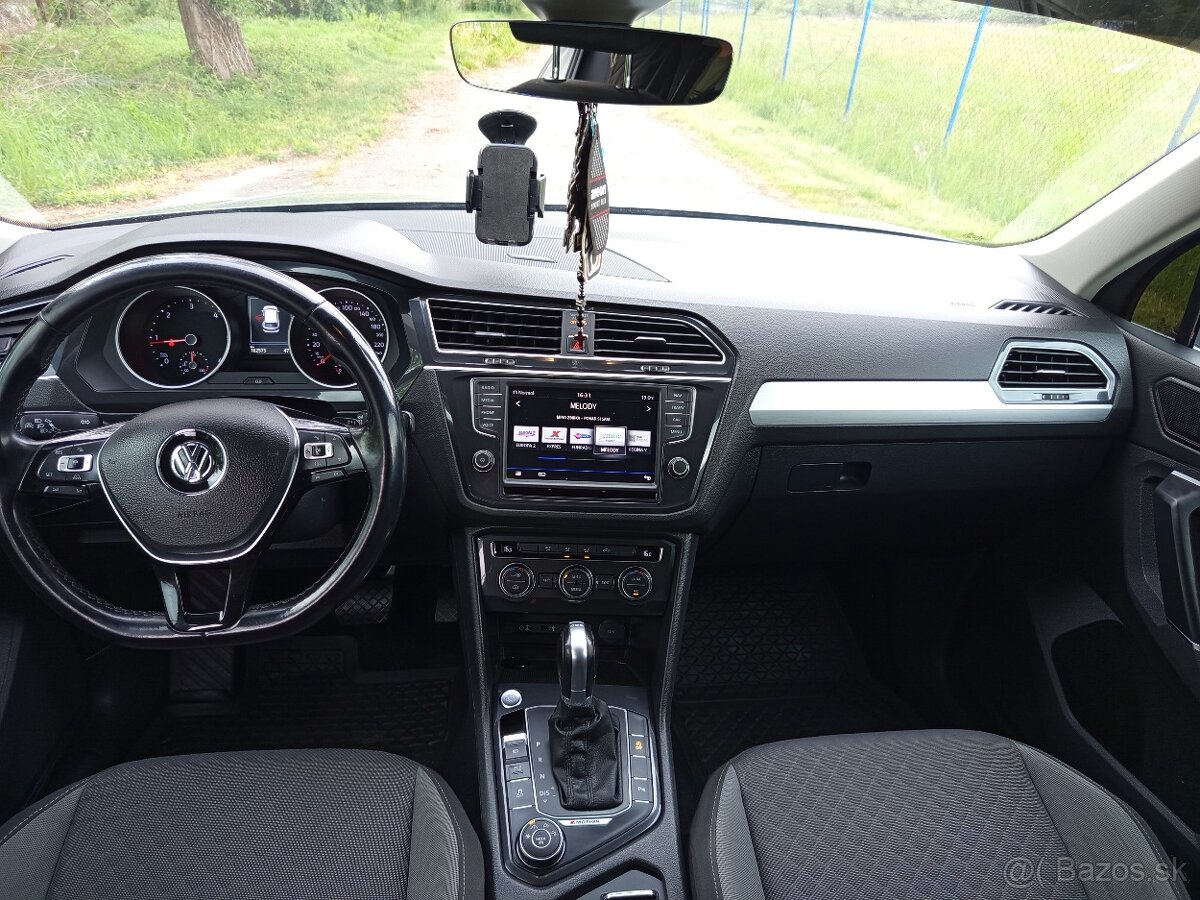 Predám VW Tiguan 4x4 - 9