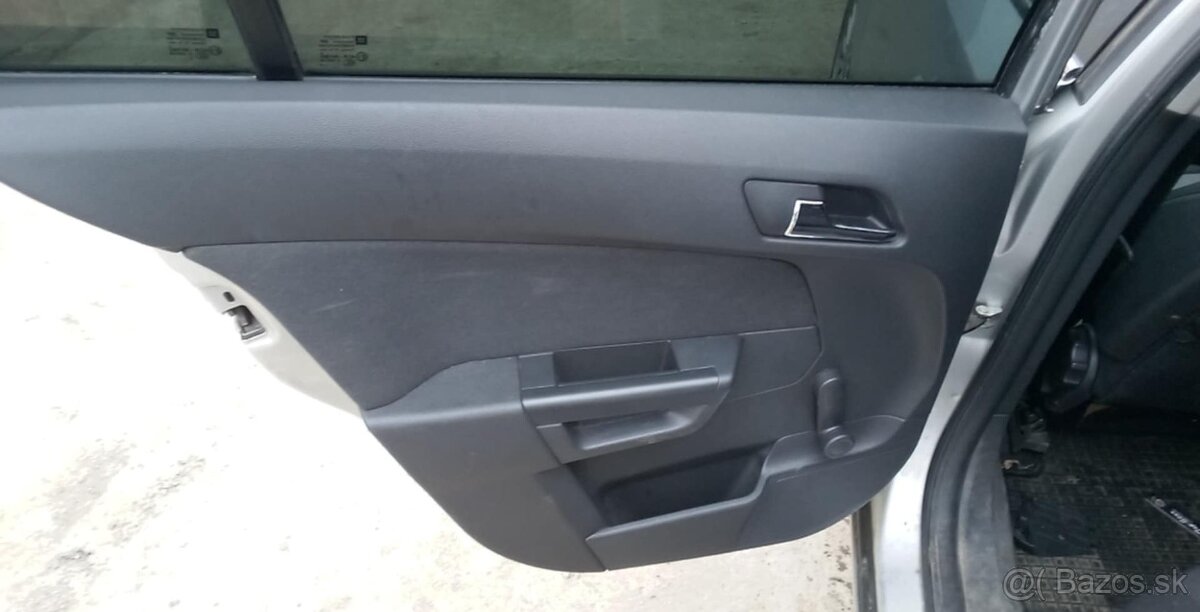 Opel Astra H 1,7CDTi 74kw - 9