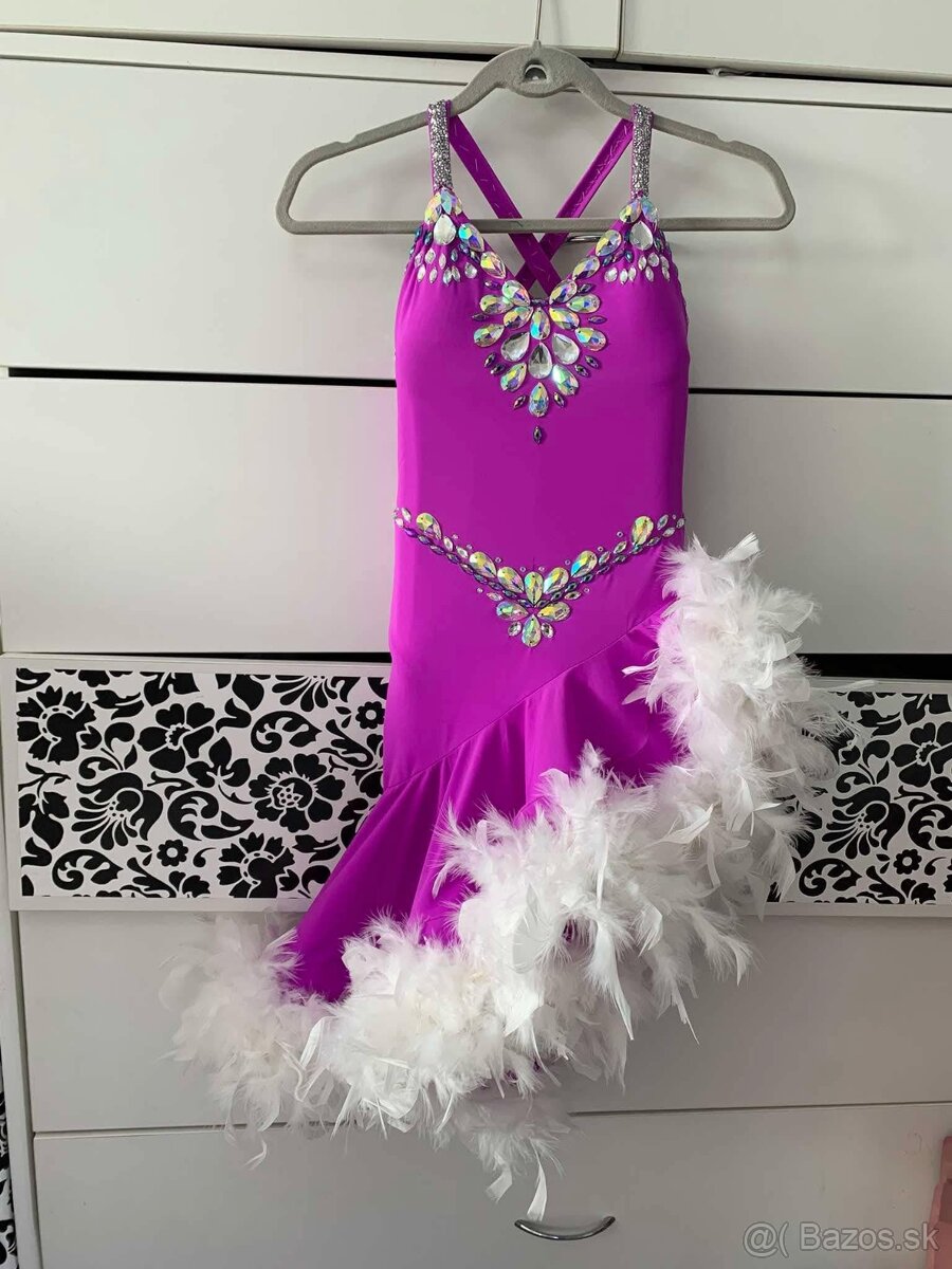 junior II latino 158-164 - 9