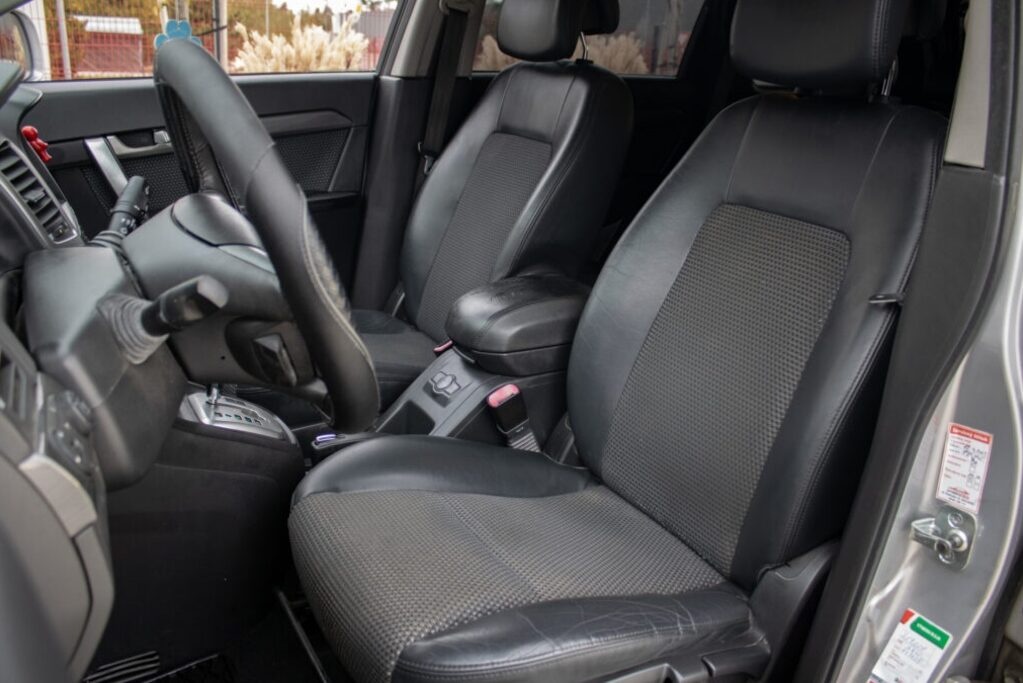 Chevrolet Captiva 2.0 VCDi LT High 4x4 7M AT/5 - 9