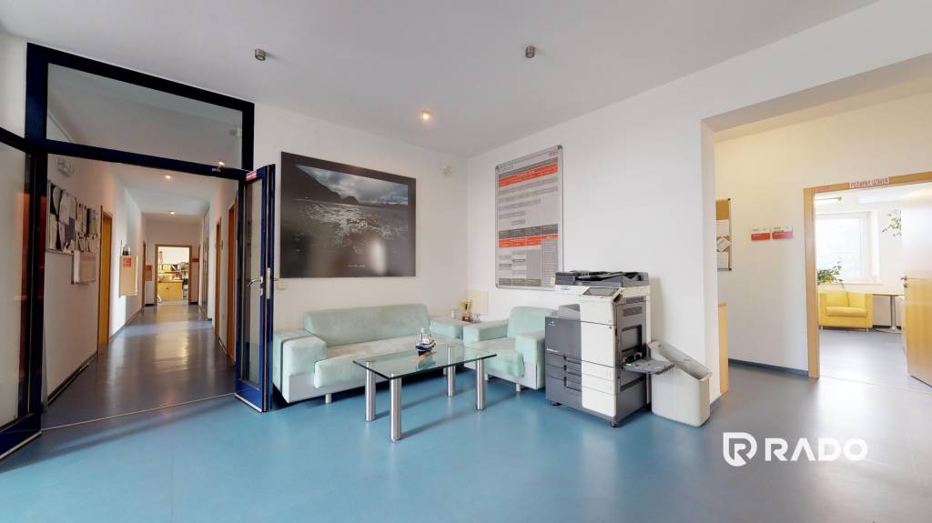 RADO | Exkluzívna administratívna budova v centre, Piešťany - 9