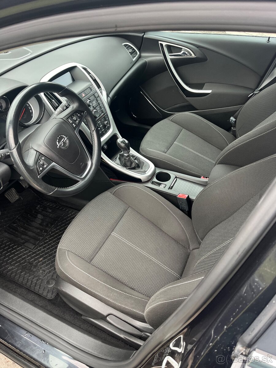 OPEL ASTRA 1.4 TURBO 103KW - 9