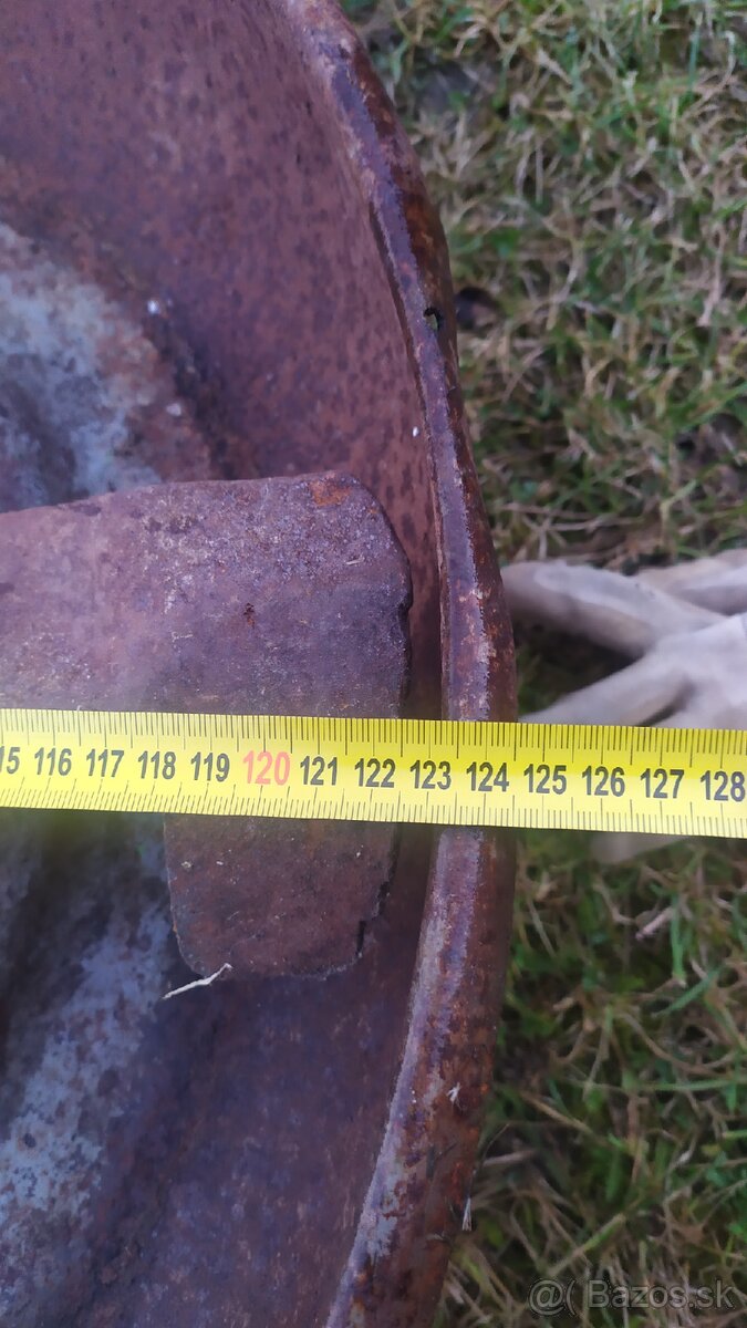 Predám záhradný traktor Viking MT 795 - 9