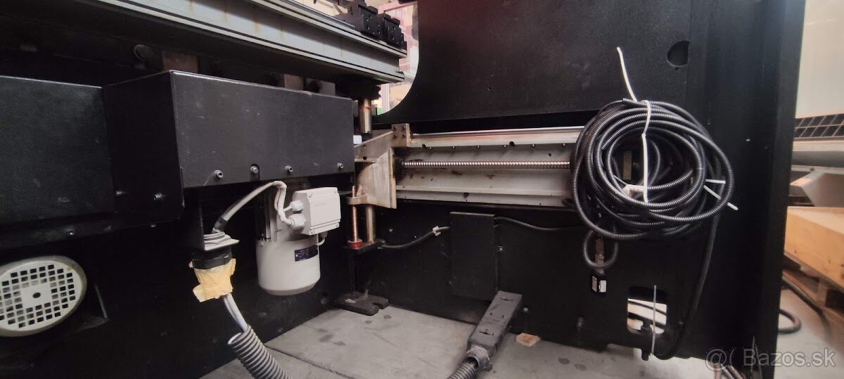 AMADA HFT 80-25 - Ohraňovací lis CNC - 9