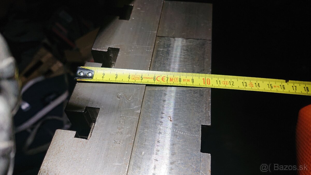 Upínacia doska T-drážky - 9