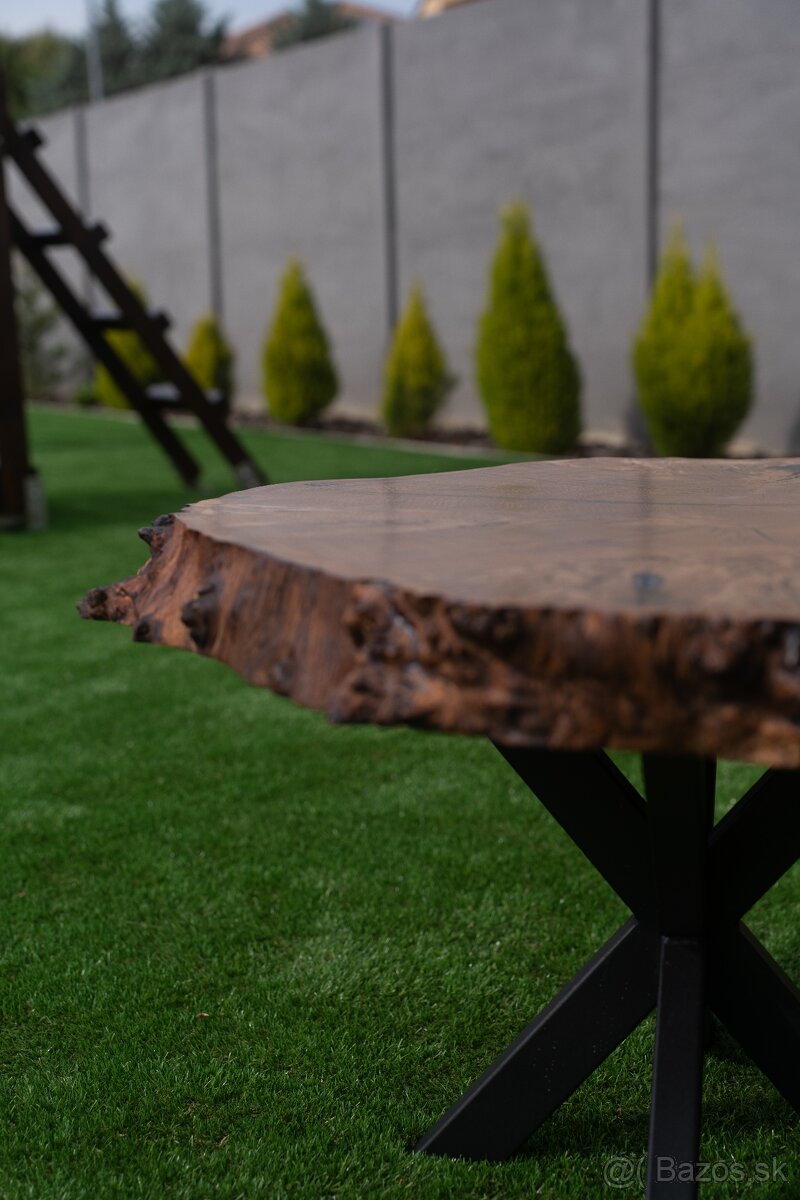 Dobovy konferencny s epoxidom - 9