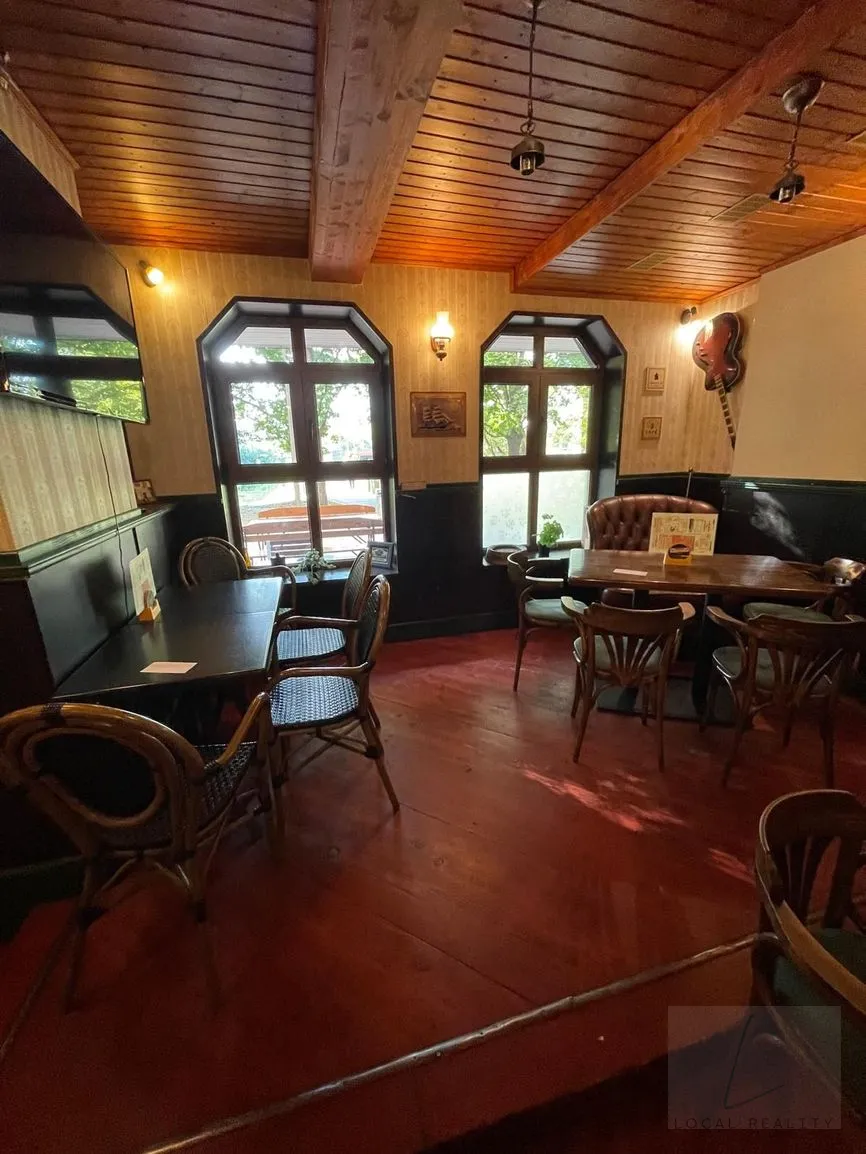 Nebytový priestor v srdci Petržalky na PREDAJ - 9