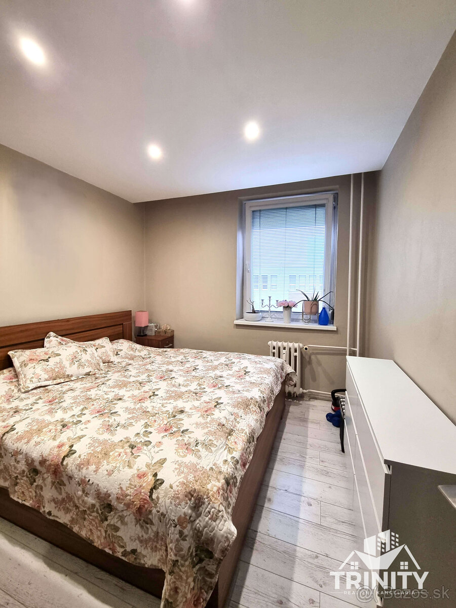 Na predaj krásny 3-izbový byt s balkónom v meste Nové Zámky - 9