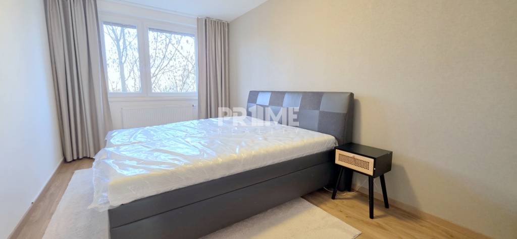 MODERNÝ 3i BYT, REKONŠTRUKCIA,LOGGIA,KLÍMA, Ševčenková ulica - 9