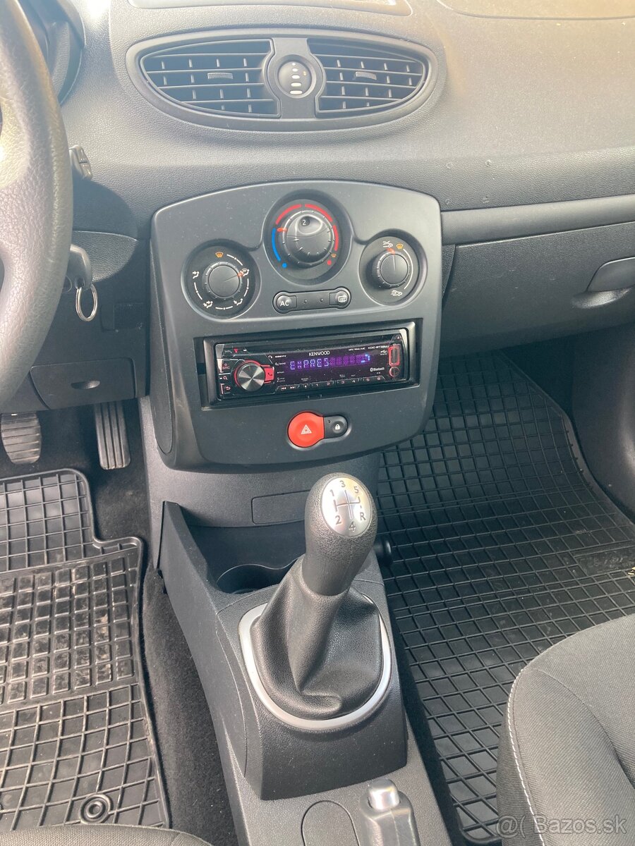 Renault clio 3 1,5 dCi 2miestne - 9