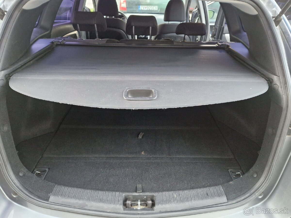 Hyundai i30 1.6CRDI 94kw - 9