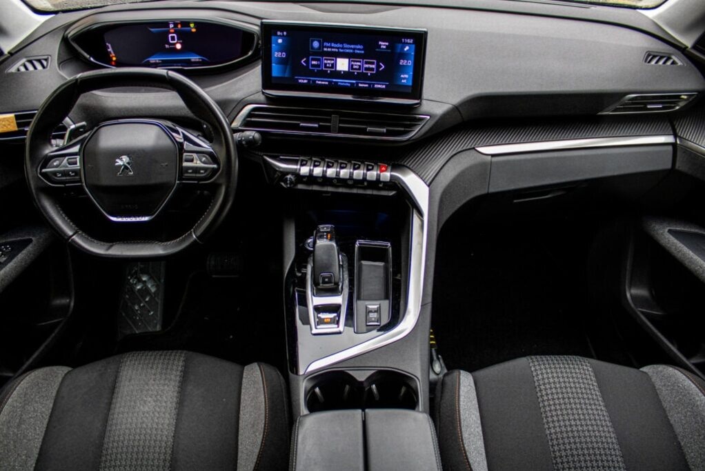 Peugeot 5008 1.2 PureTech 130 E6d-ISC Allure - ODPOČET DPH - 9