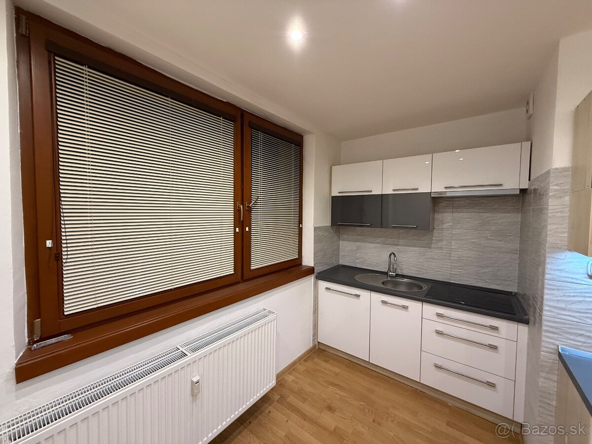 3 izb. nový byt s balkónom v centre Levoče - 9