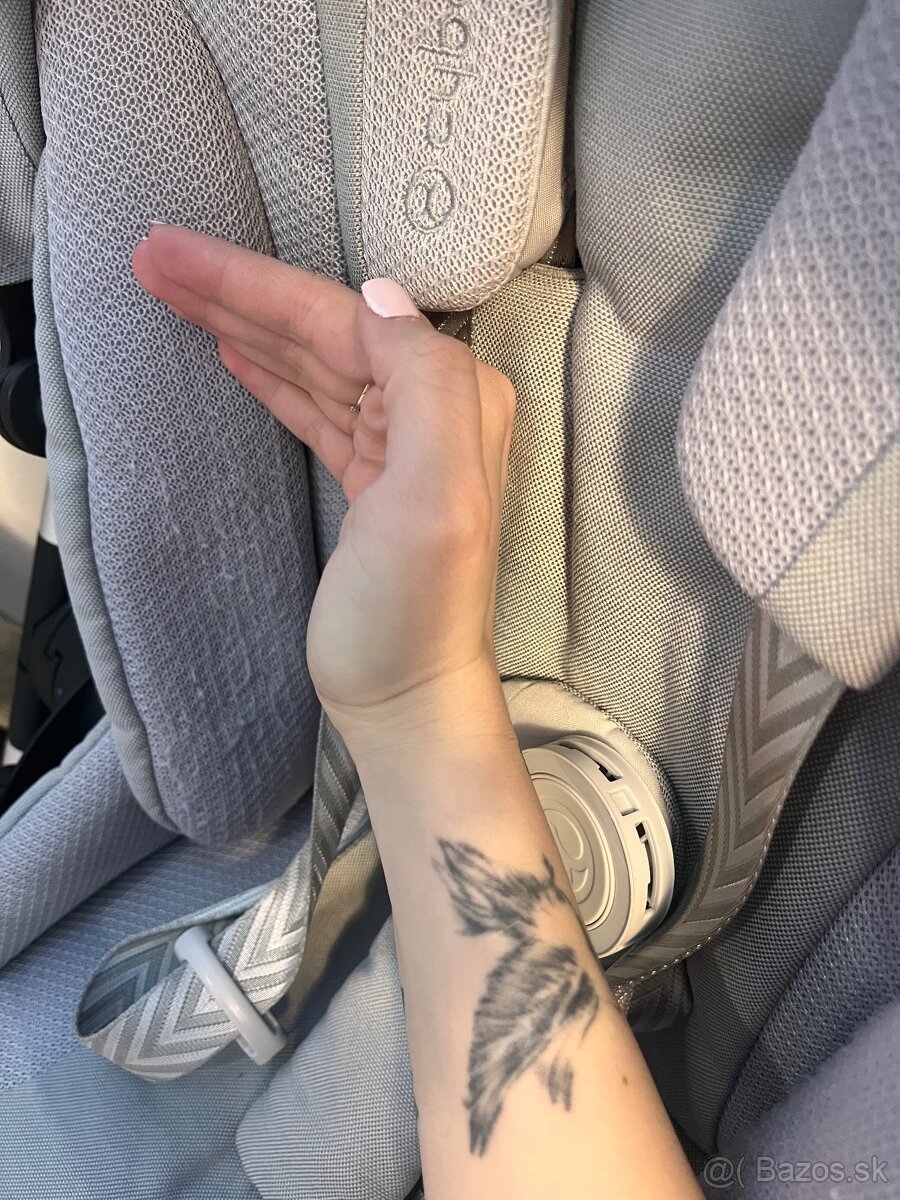 Cybex balios s lux 2024 - 9