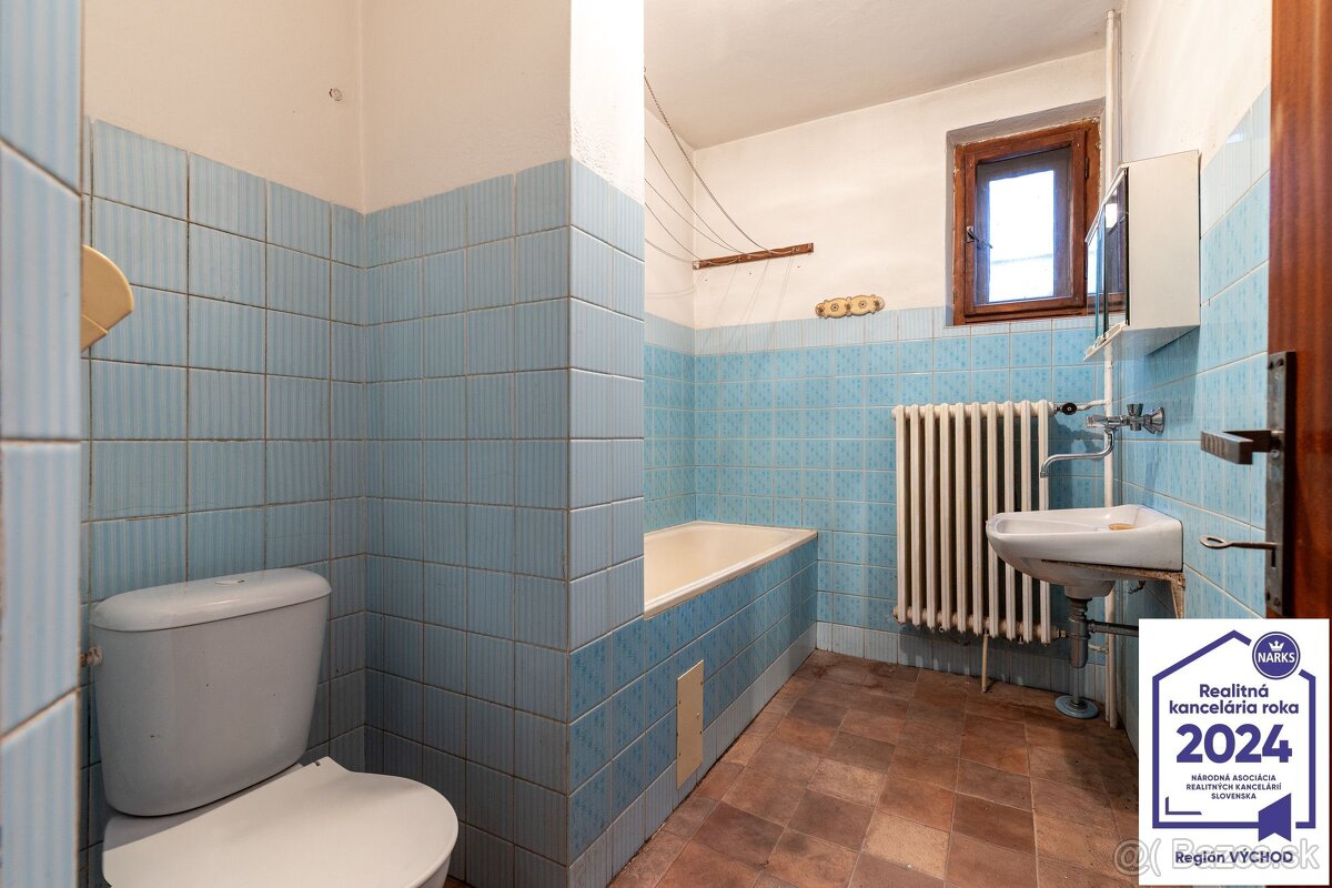 5 izbový rodinný dom, Košice–Západ, Terasa - 9