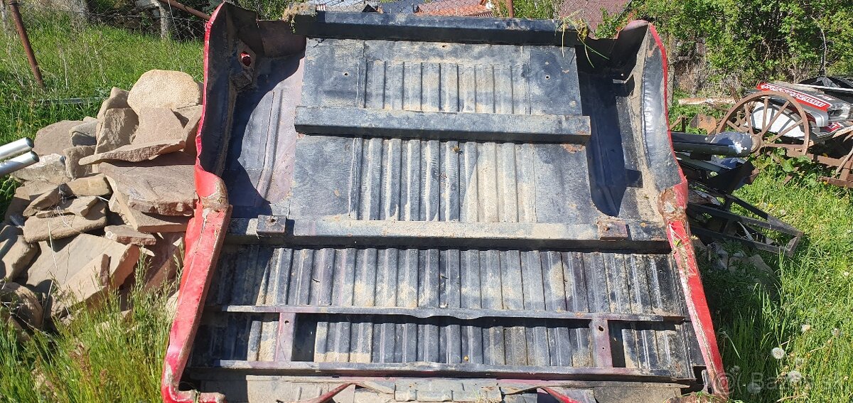 Rozpredám Opel Campo 2,5d - 9