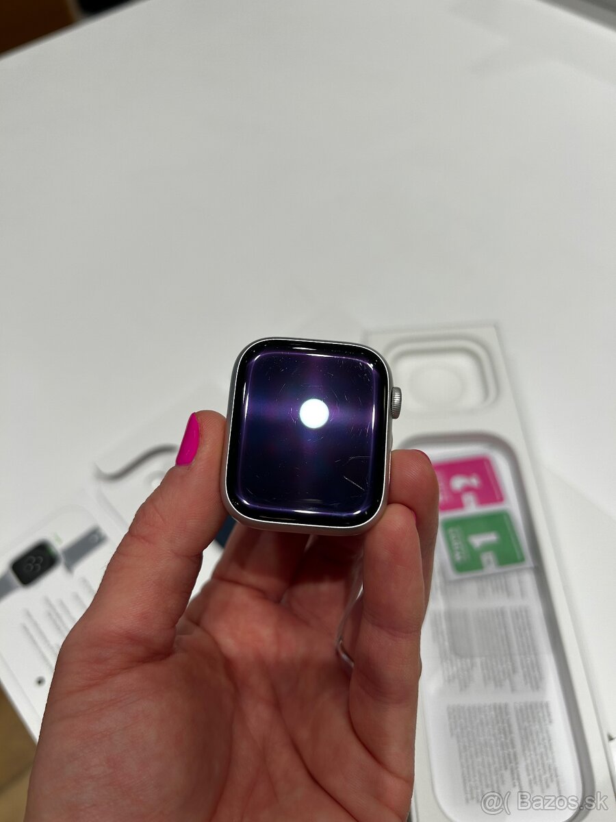 Apple Watch 9 45mm - 9