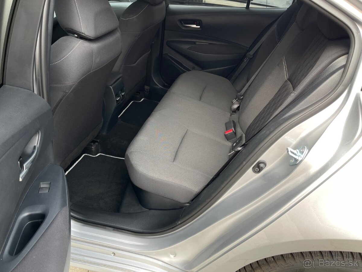 Toyota Corolla 1.8 Hybrid e-CVT Comfort - 9