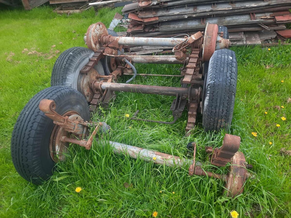 Hydraulické piesty vlecka príves - 9