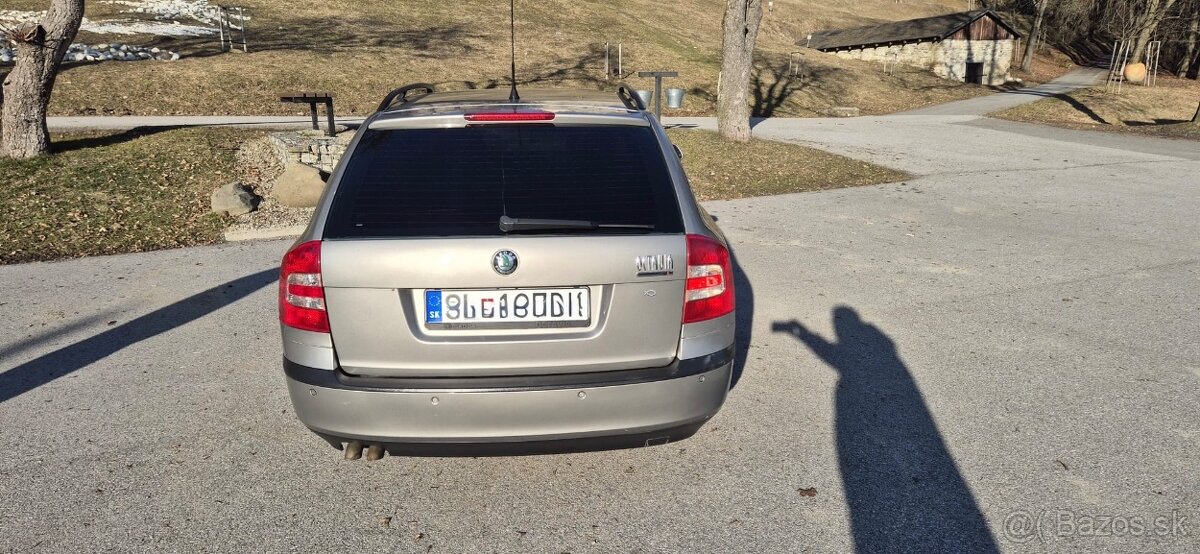 Škoda octavia combi - 9