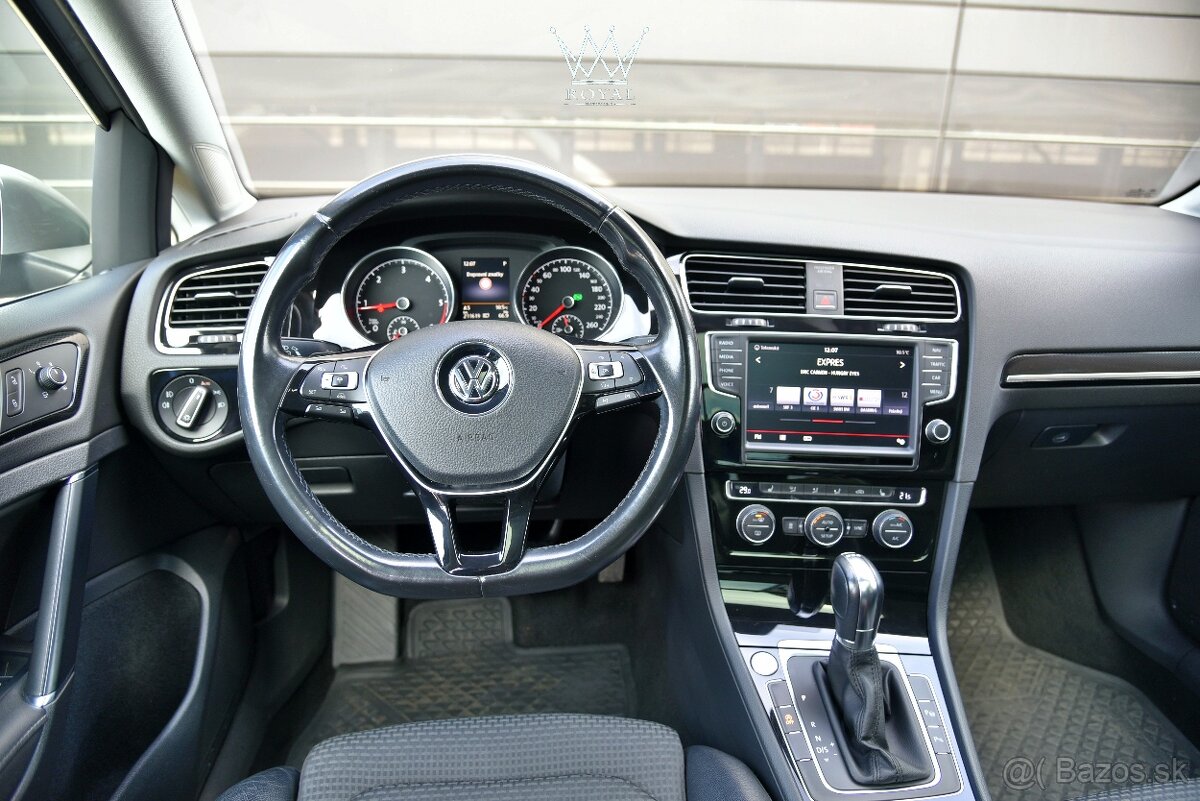 Volkswagen Golf Variant 2.0TDI Highline WEBASTO Keyless - 9