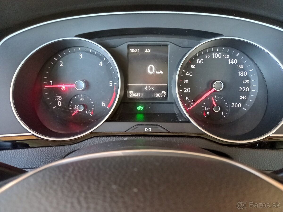 VW PASSAT B8 2,0TD-2015-150PS-LED-ACC-COMFORTLINE-DCC MODE - 9