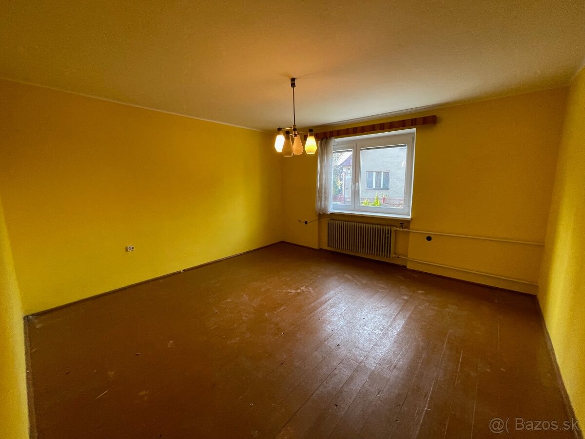 Rodinný dom na bývanie, podnikanie 475 m² - Stará Ľadoveň - 9