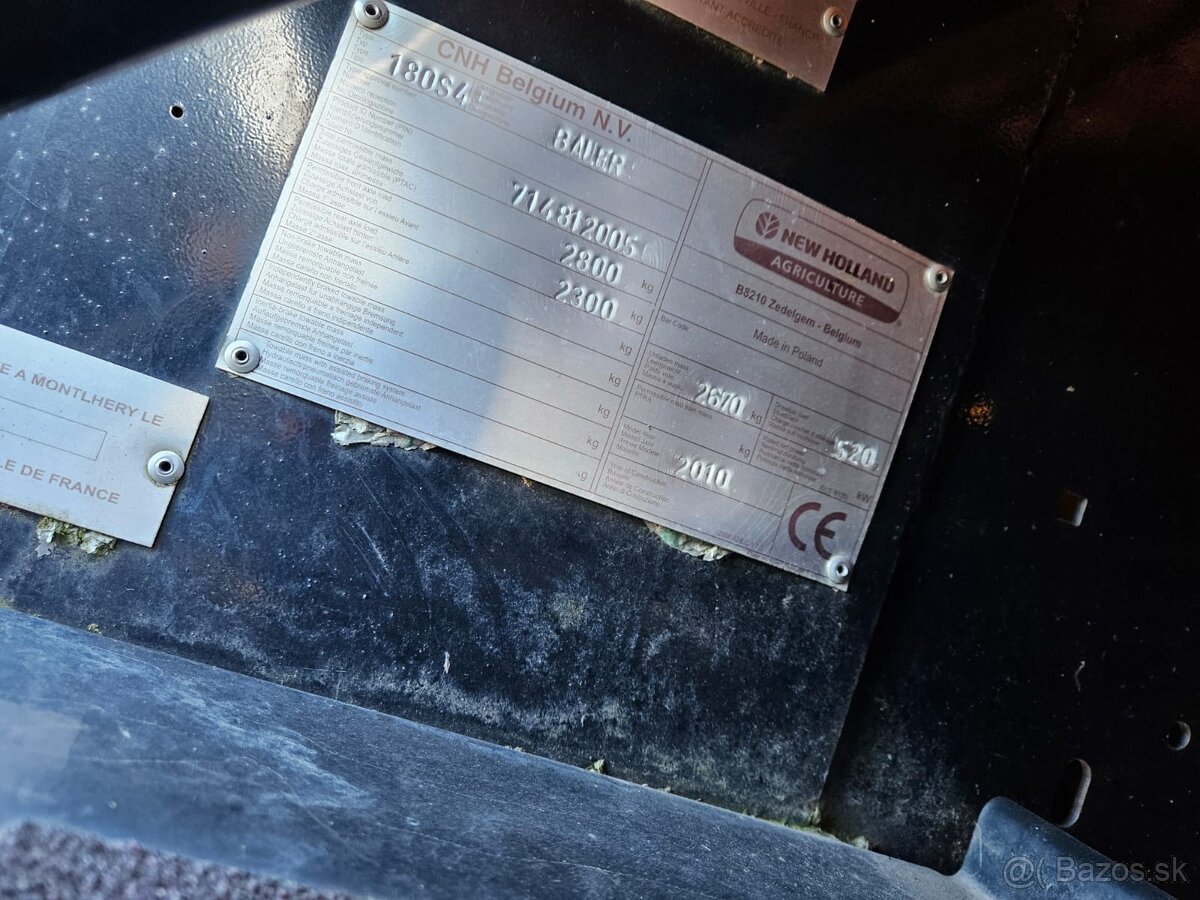 Balikovač New Holand BR 7070 - 9