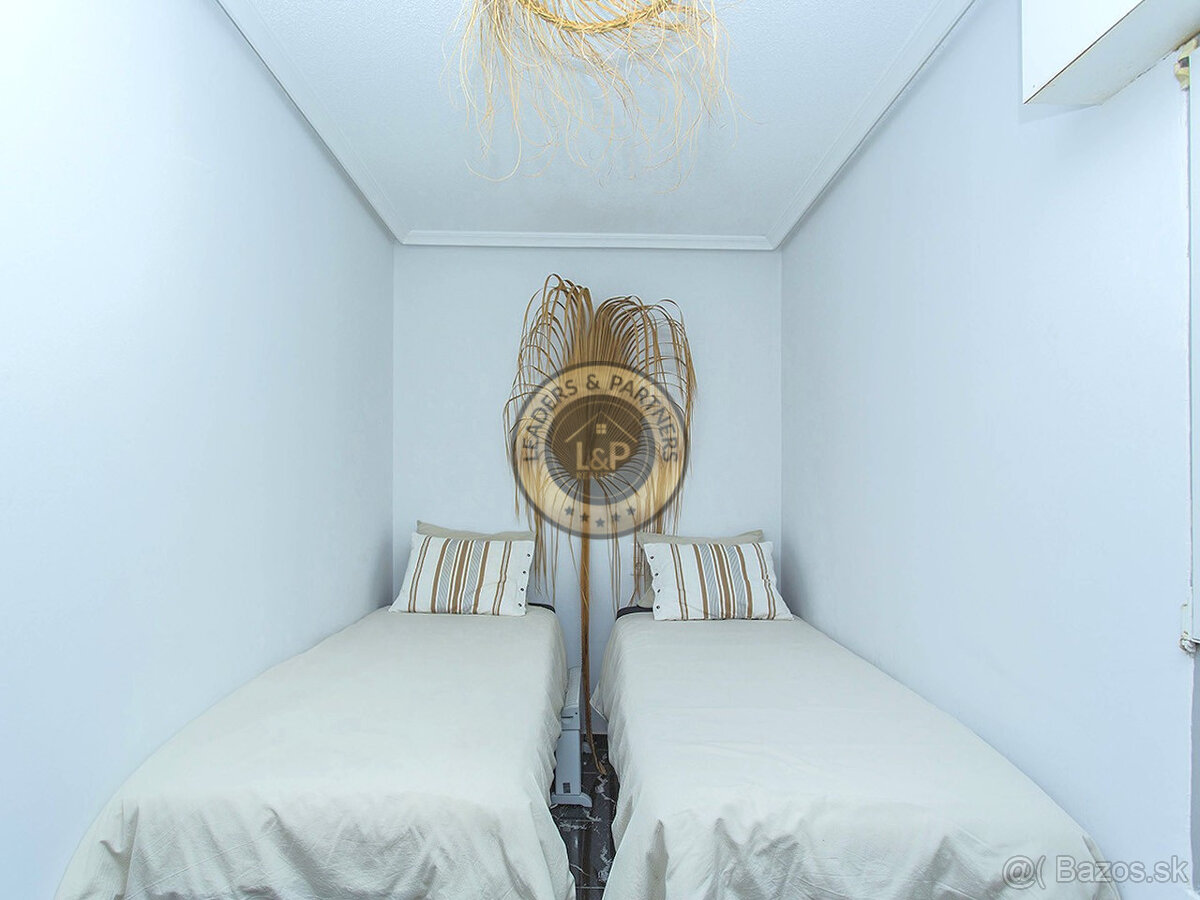 Apartmán 3+kk s balkónom Torrevieja-La Mata, Španielsko - 9