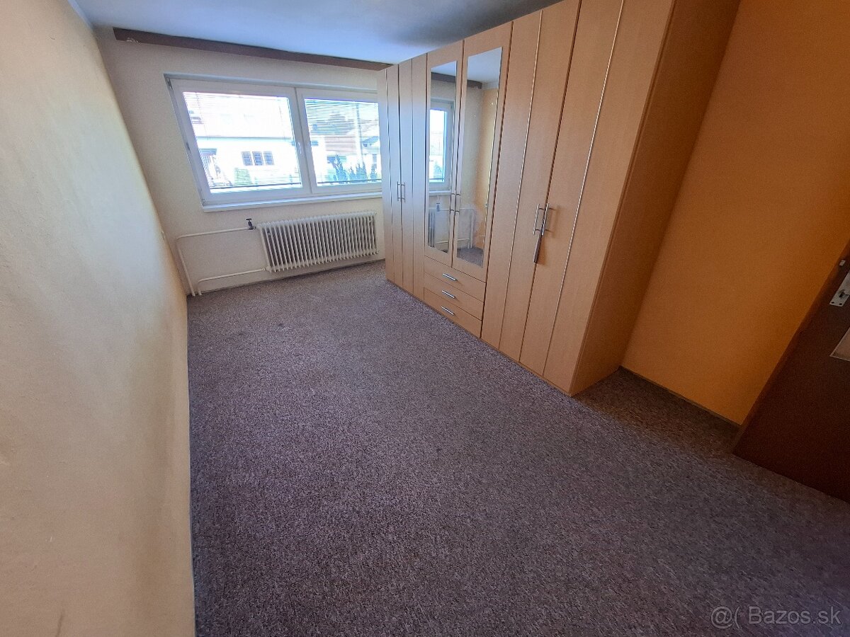 Rodinný dom v obci Jamník - 9